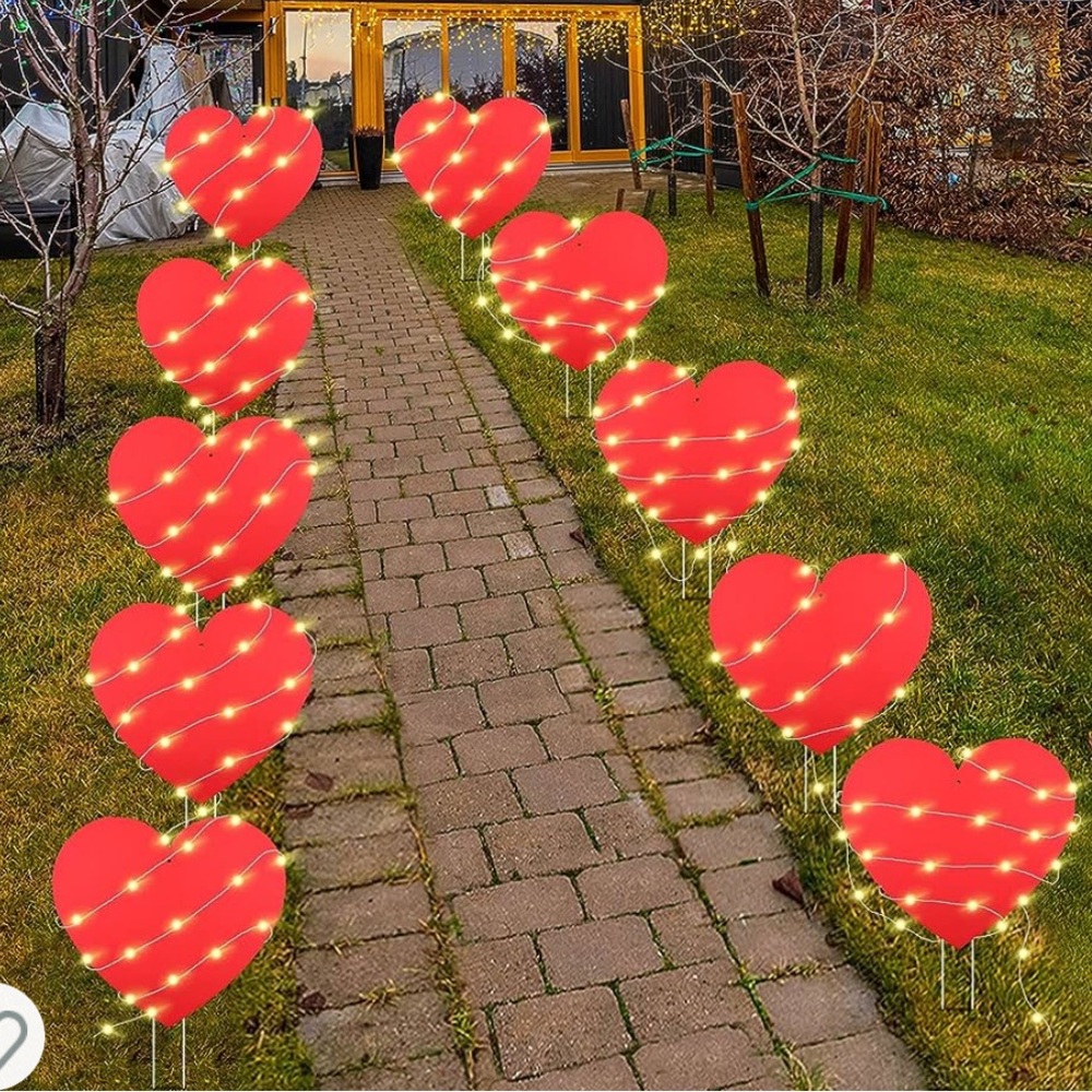 heart lawn signs